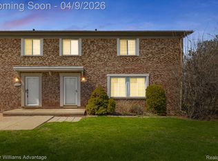 44418 Newburyport Dr, Canton, MI