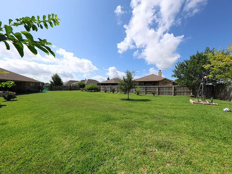 8413 Split Trail Cv — Photo 26