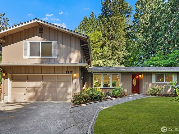 2nd image of 2225 107th Avenue E