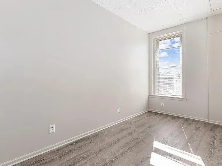 73 S Main St #2R — Photo 13