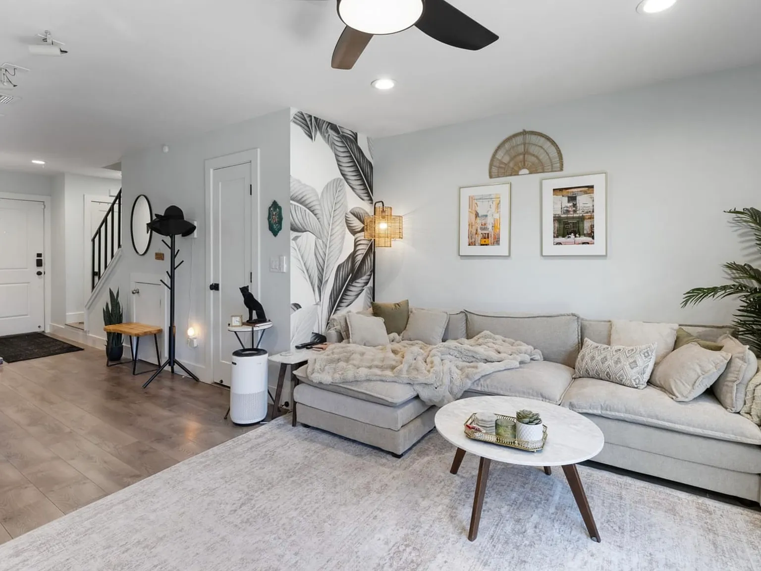 2 bed, 1.5 bath, 1028 sqft, $2,650 — Photo 4