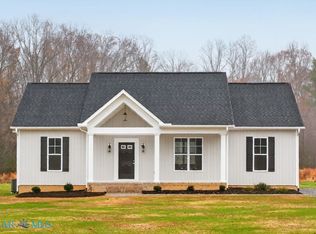 2884 Black Stump Rd, Weems, VA 22576