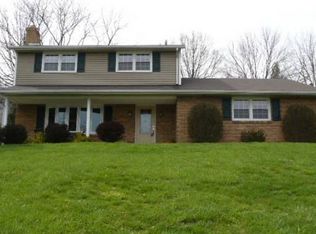 2030 Garet Rd, York, PA 17403
