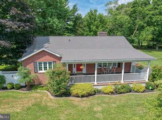 5 Vista Dr, Newark, DE 19711