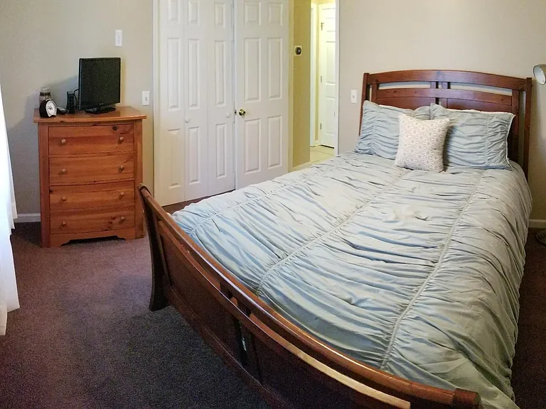 501 Carriage Ln — Photo 12