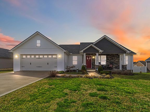 2nd image of 336 Caribou Dr