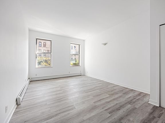 3rd image of 244 Columbus Ave APT 2F