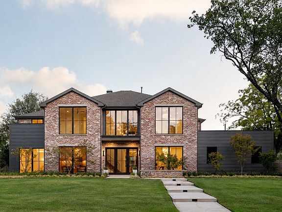 2nd image of 6016 Del Roy Dr