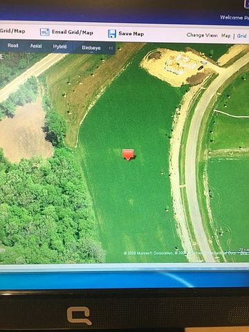 2nd image of 2903 Pioneer Oaks Dr