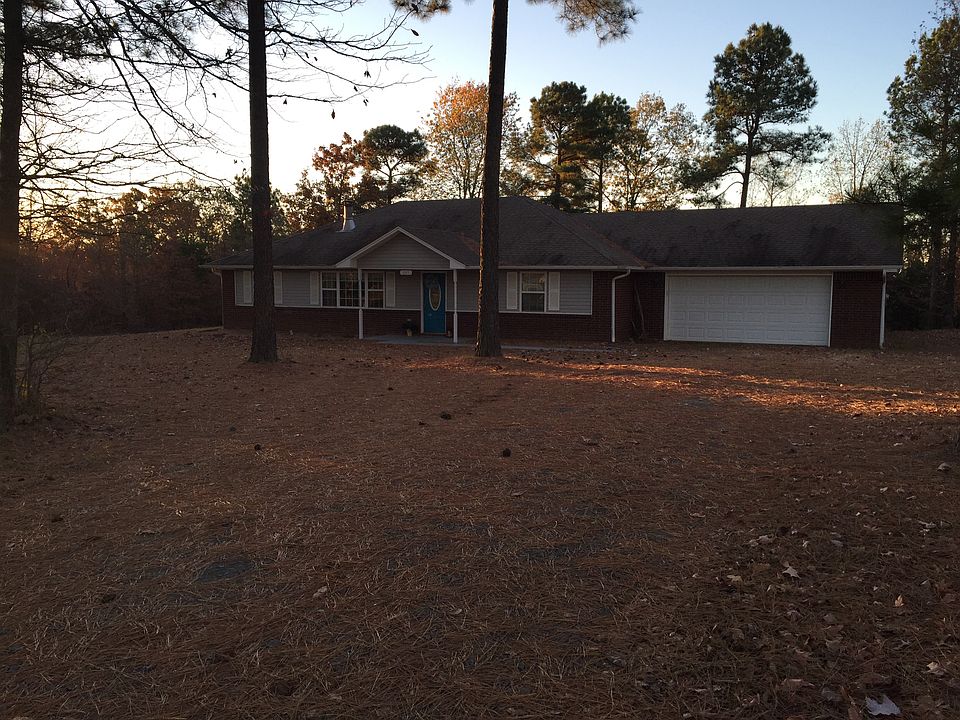 1st image of 203 Emelia St