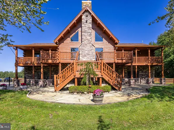 324 Eayrestown Rd, Southampton, NJ 08088