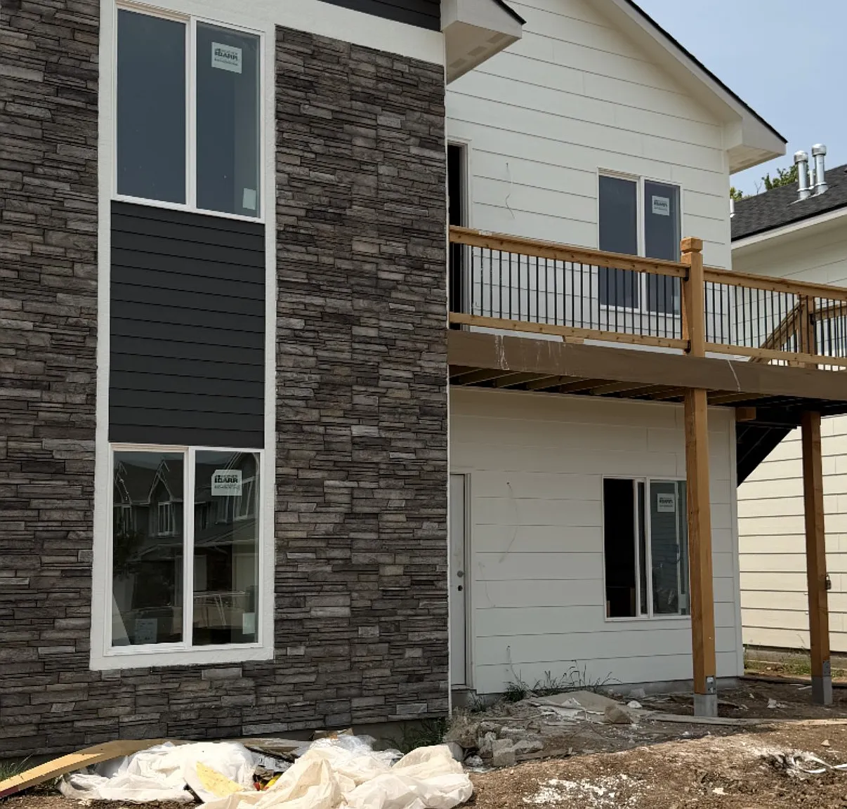 422 West Mike Street - 100 — Photo 1