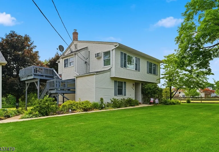 490 S Randolphville Rd — Photo 15