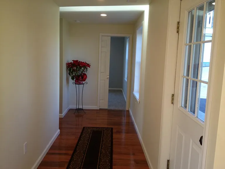 Front Hall Way to master Bed rm