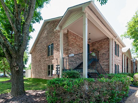 2nd image of 183 Westfield Dr