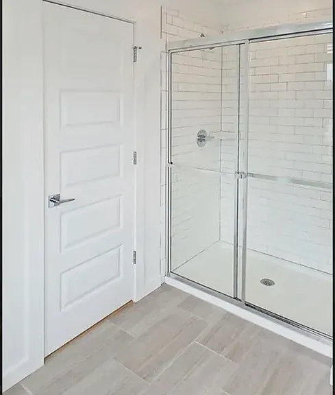 1219 Bainbridge St #B — Photo 8