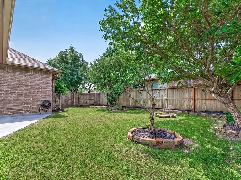 111 Pheasant Run Dr — Photo 44