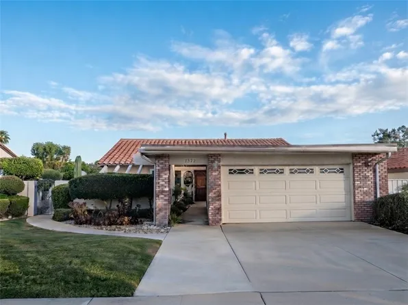 1372 Branch Cir, Upland, CA 91786