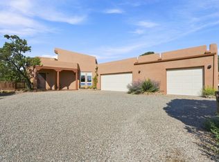 4 Geoffrey Ct, Sandia Park, NM 87047
