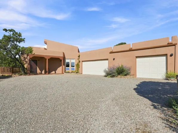 4 Geoffrey Ct, Sandia Park, NM 87047