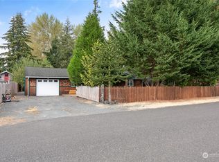 1980 Roeder Ln, Everson, WA 98247