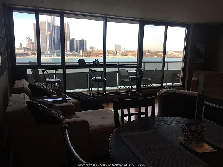 111 Riverside Dr E #1403 — Photo 13