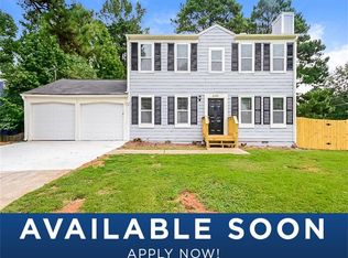 6220 Crow Ct, Rex, GA 30273