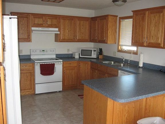 3rd image of 1537 W Brewer Dr