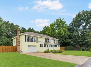 10 Sudbury Dr, Nashua, NH 03062