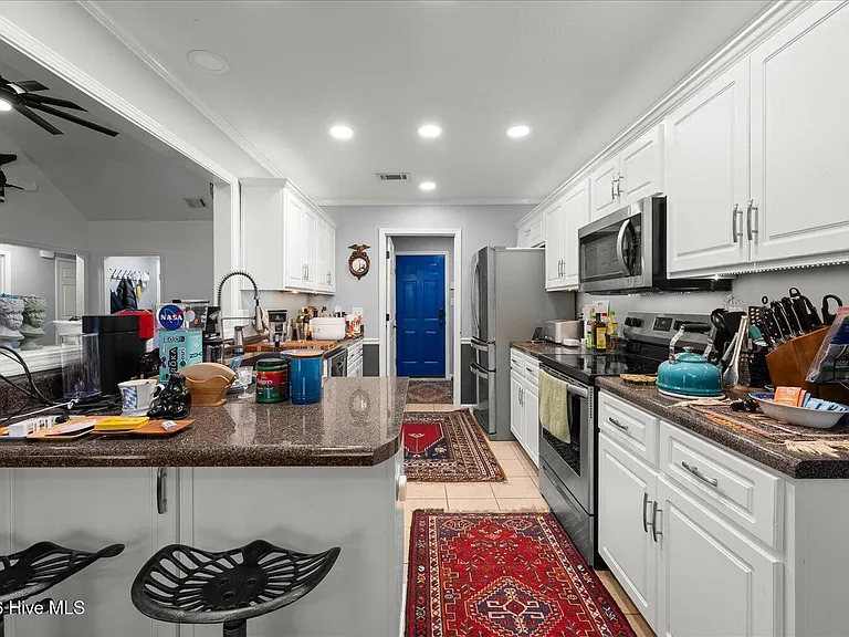1053 Grove Landing Ln — Photo 18