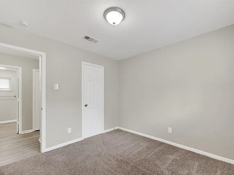 17106 Sunshine St — Photo 22