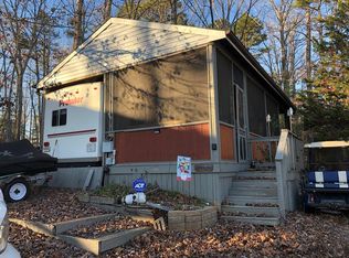 449 Gila Trl, Bracey, VA 23919