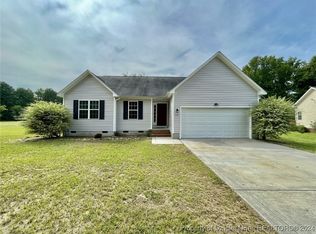 110 Lakeview Dr, Red Springs, NC 28377
