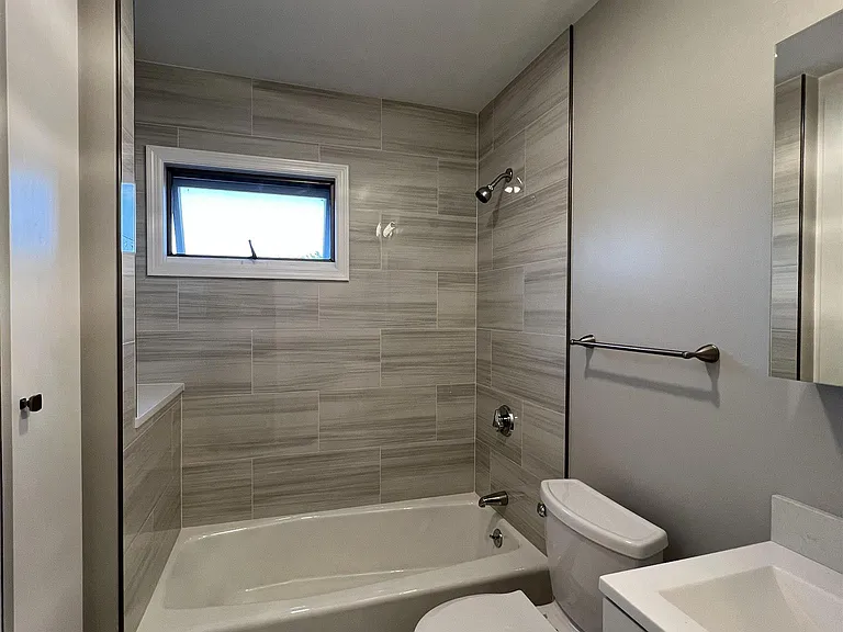 7 Oliver St #1 — Photo 16