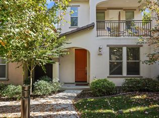 2544 Villa Terrace Ln, Sacramento, CA 95825