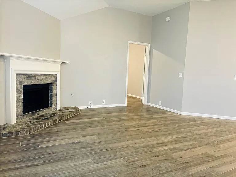 20803 Lavenderwood Dr — Photo 13