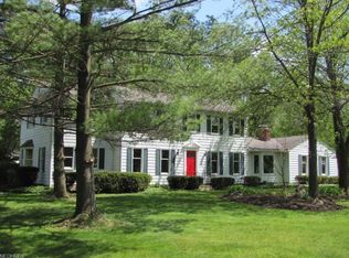7577 Wake Robin Dr, Hudson, OH