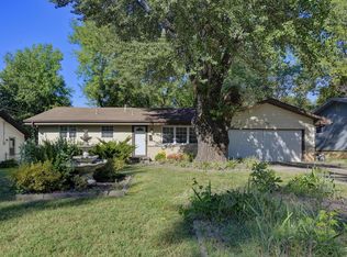 3145 S Dayton Ave, Springfield, MO 65807