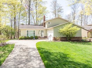 32350 Cannon Rd, Solon, OH 44139