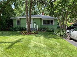 121 Cherry St, Cary, IL 60013