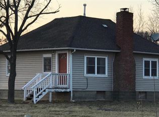 2103 W Marshall Rd, Ottawa, KS 66067