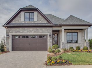 1132 Chloe Dr, Gallatin, TN 37066