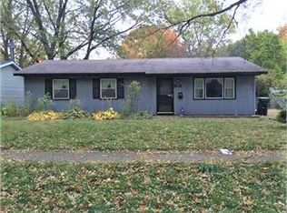 906 Timothy Trl, Urbana, IL 61802