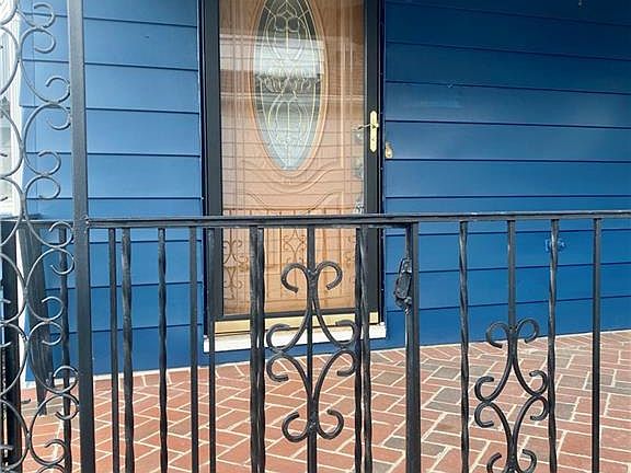 3rd image of 1642 Fauver Ave
