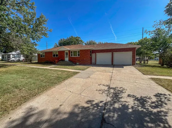 506 East St, Alma, NE 68920