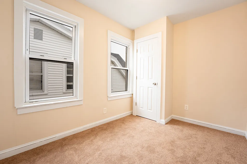 2013 Edgmont Avenue - 1 — Photo 2