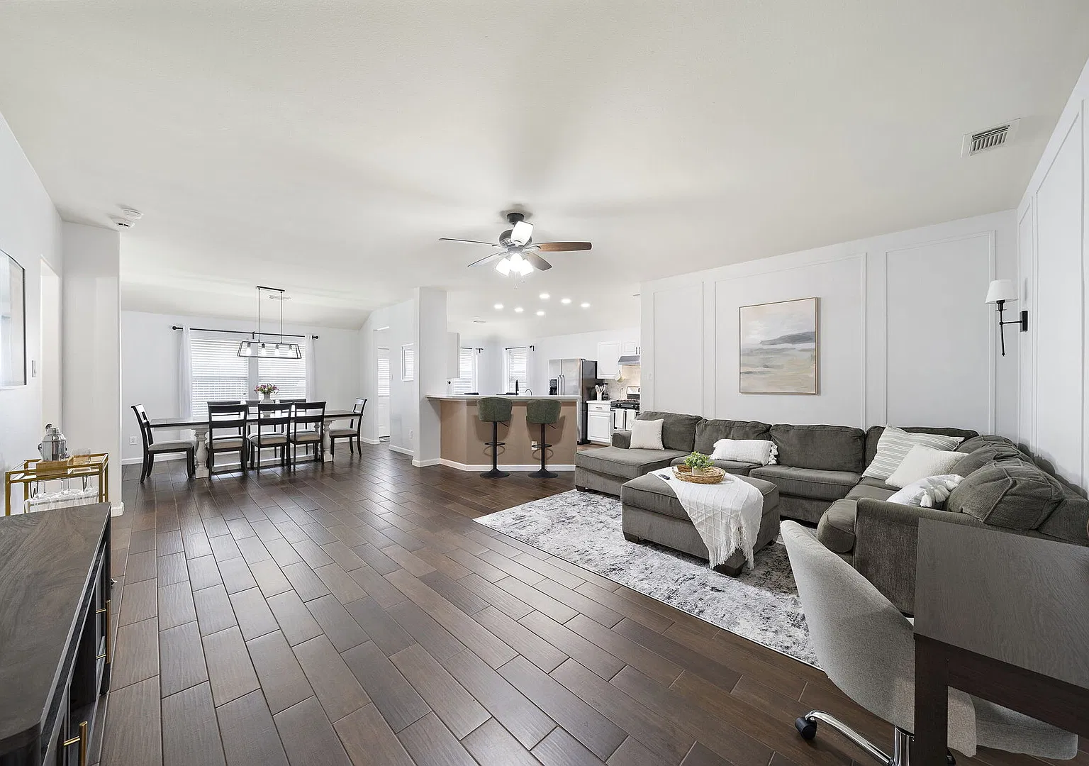 30+ Day Rental | Pet-Friendly | Houston — Photo 3