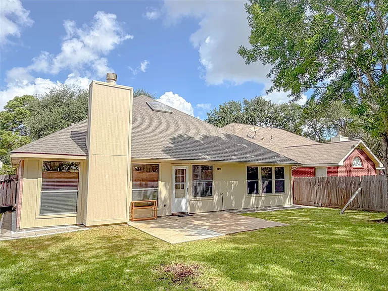 2131 Scenic Hollow Ct — Photo 25