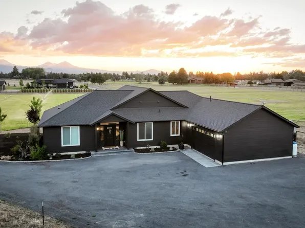 64794 Hunnell Rd, Bend, OR 97703