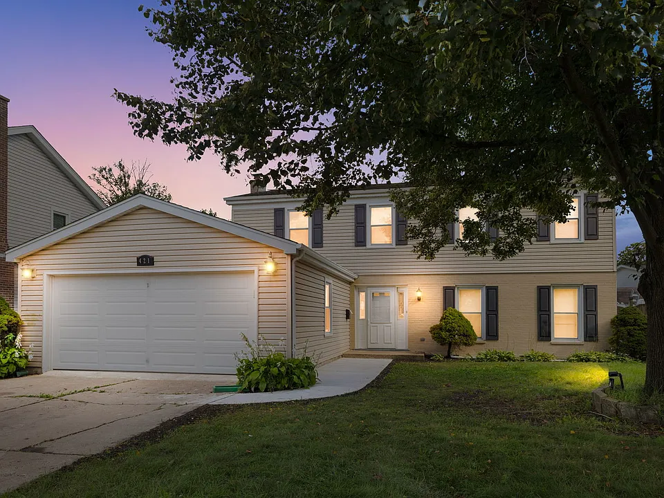 421 Collen Dr